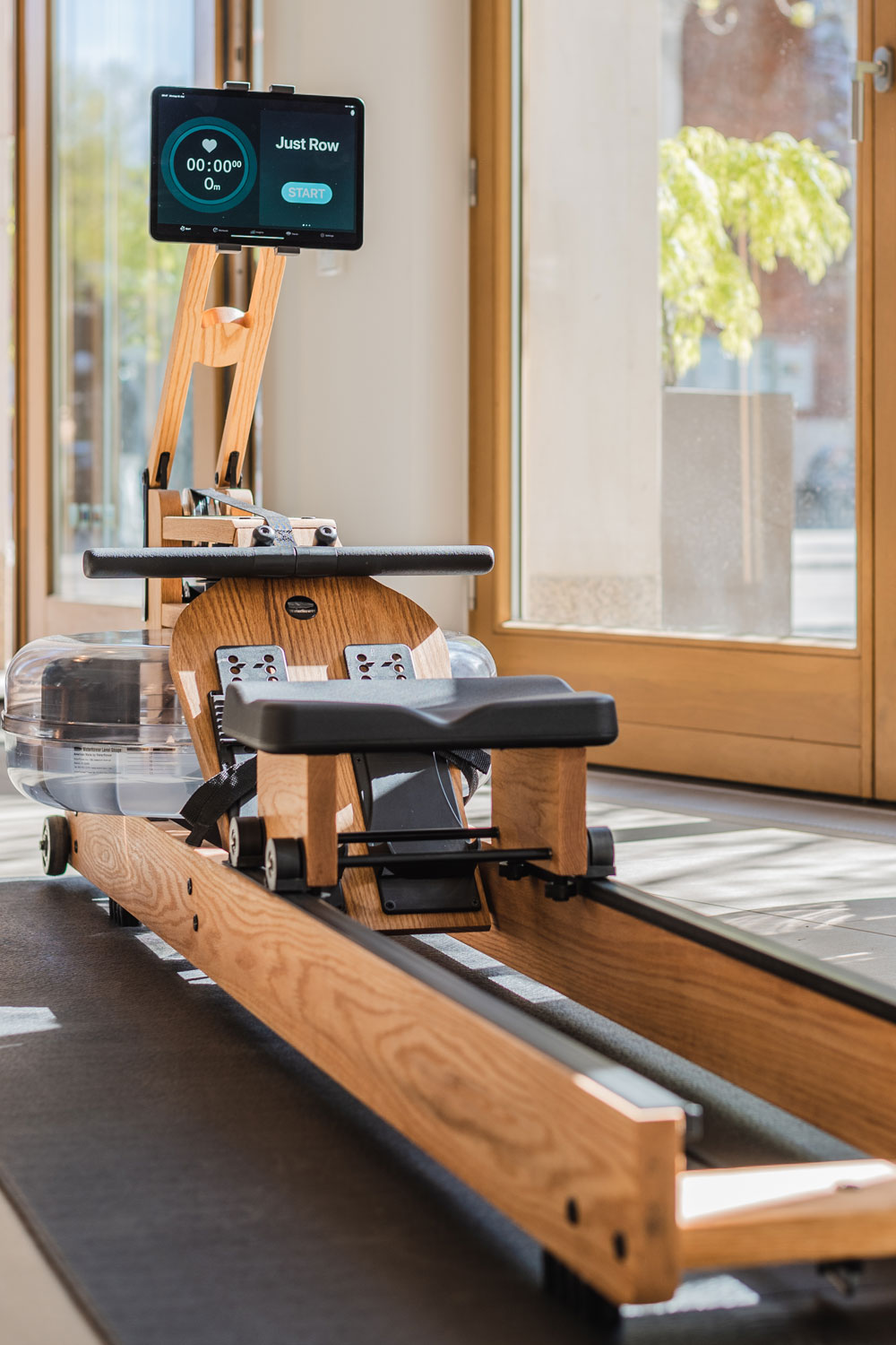 WaterRower SmartRow Performance Ergometer - Veslovací trenažér
